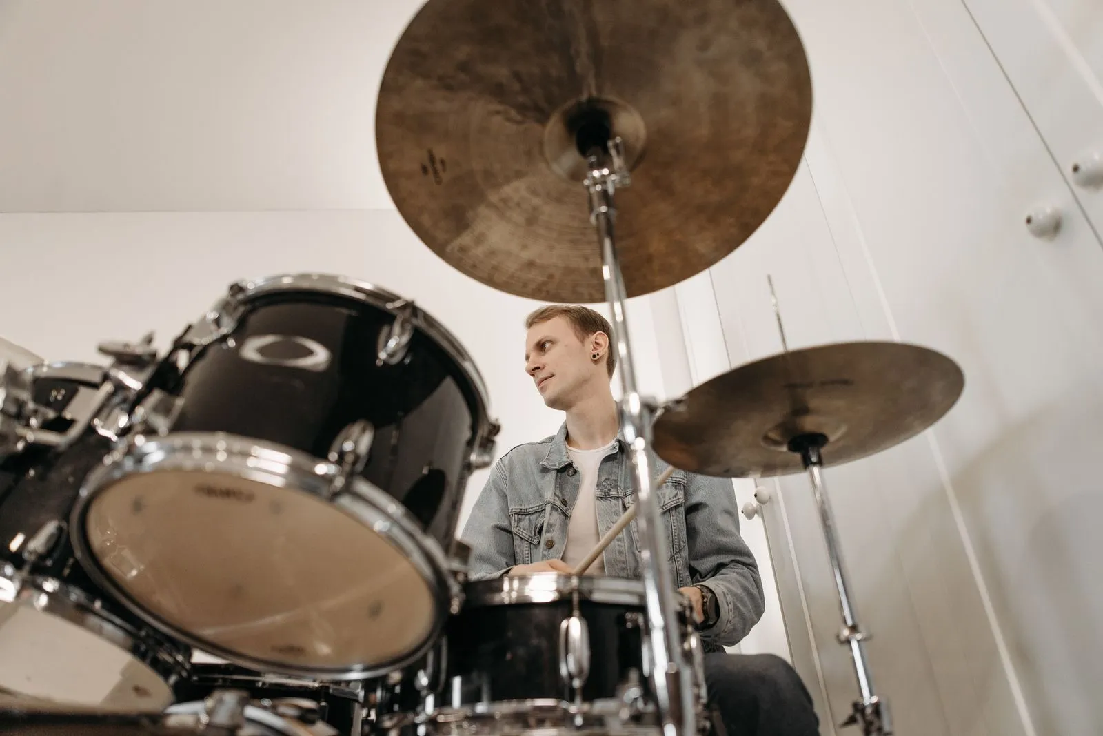 How to Choose Your First Drum Kit